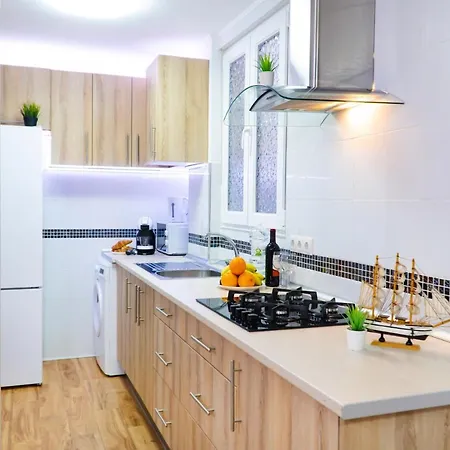 Lägenhet On-line Luxury Apart Platanos, Free Wi-fi