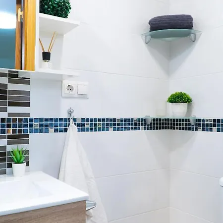 Apartamento On-line Luxury Apart Platanos, Free Wi-fi *